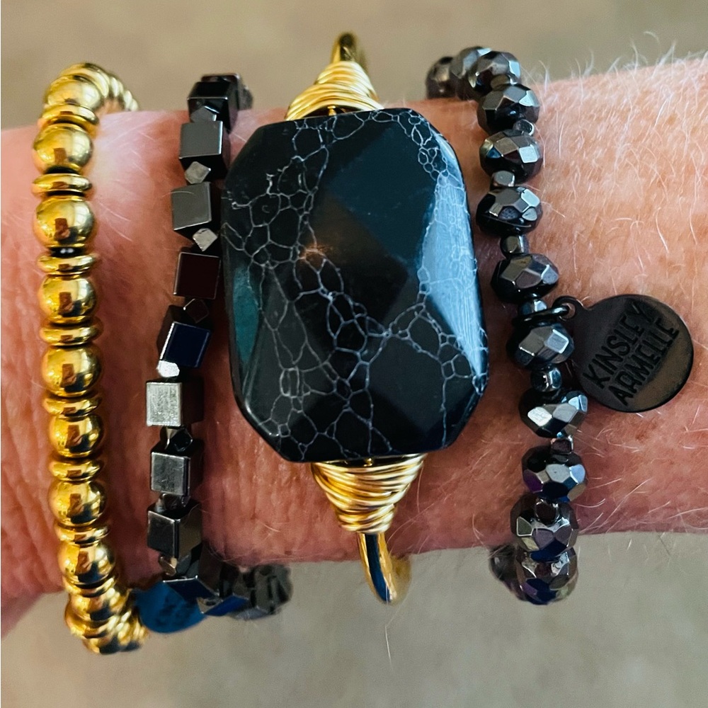Kinsley Armelle Gold and Black Faceted Stone Bracelet Set